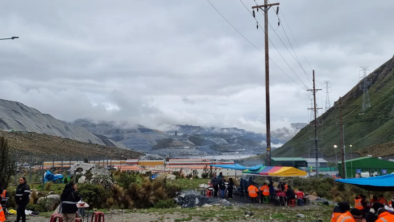 Campamento de Antamina, a 20 minutos de la laguna