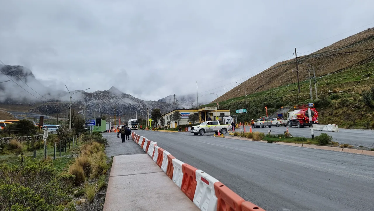 Garita de control en la ruta hacia Antamina